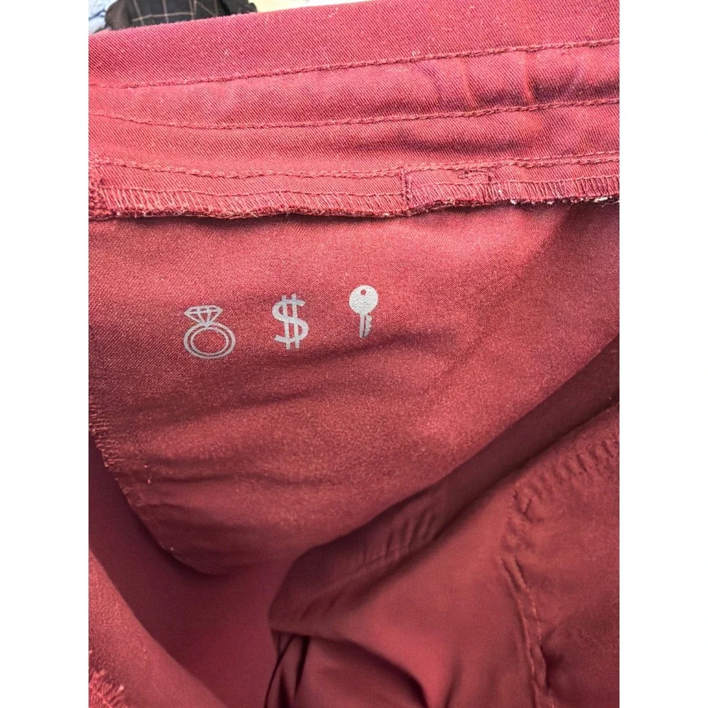 FIGS Technical Collection Burgundy Maroon Cargo Scrub Pants Unisex XL
